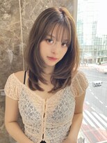 ハニーシブヤ(HONEY shibuya)&nbsp;レイヤー/バタフライカット/ヘーゼルベージュ/ぱっつんバング2