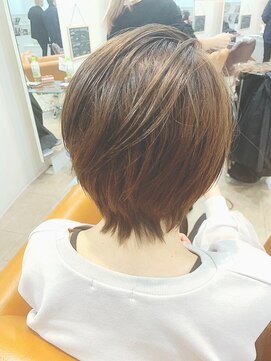 カルマ(KARMA) 毛束ショートオレンジブラウン