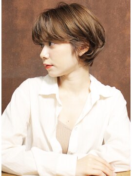 シアンデルカ(CYANDELUCCA) 大人のニュアンスショートボブ