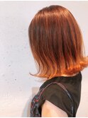 毛先明るめオレンジカラースタイル