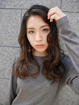 シュシュ(shushu) 外人風ゆるふわロング 【有海一生】