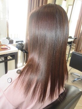 コア フィール ア デイ(COIFFURE A DAY) 【M3D見附今町】シルキーストレート