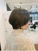 ショートボブ