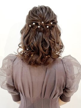 アメリ(AMELIE) ガーリーハーフアップ