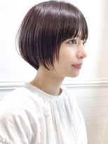 大人かわいい小顔ひし形ショートボブ暗髪黒髪20代渋谷原宿神宮前