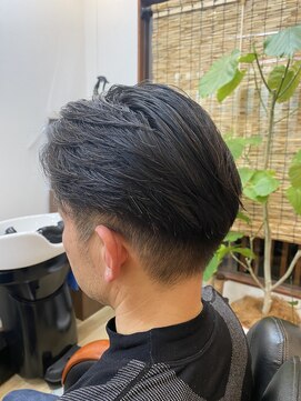 あさひ ビジネスとカジュアルの両方で楽しめる2ブロックカット