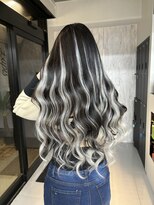 ラピス 大宮(Lapis)&nbsp;ホワイトシルバーメッシュ♪