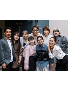 女性ならではの悩みなどを相談しながら一緒に似合うスタイルをご提供！気軽にご相談してください♪