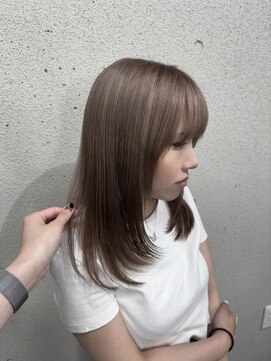 ヌークバイラヴェスト 四日市(neuk by lovest) 王道ベージュと顔周りレイヤーカット