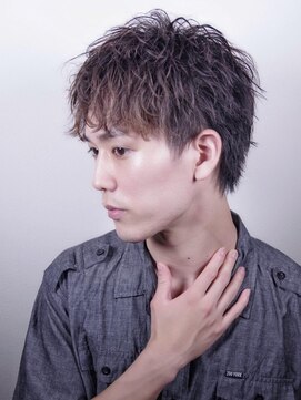 グロウ 天神店(growth) 20代30代ツイストスパイラルパーマショートスパイキー