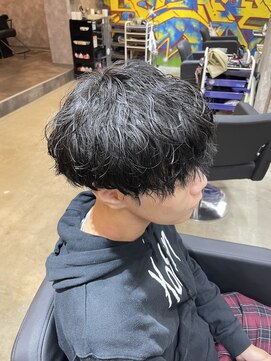 カーニー 上野(kearny) 波巻きスパイラルパーマ/マッシュ/刈り上げ