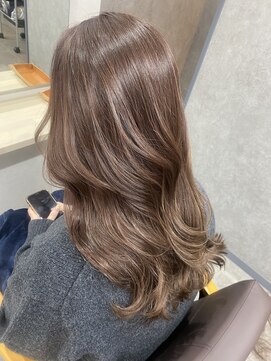 フュー 新小岩(few.) ベージュカラー