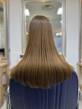 ヘアサロン プラス アーティスタ(hair salon + artista) 表面レイヤー