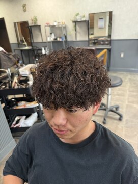 リム(LIM) メンズカット+ツイストスパイラル（スパイラル強め）