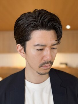 フィルムス 横浜(FILMS) 曲がる縮毛矯正/フェザーパーマ/毛流れパーマ/横浜