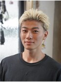 メンズカットハイトーンダックテールアップバング