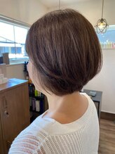 エニー(Any Hair Life) 顔まわりレイヤーボブ