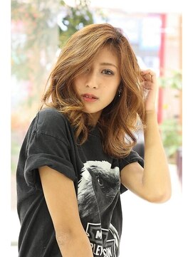 ヘアサロンエムフィス 池袋東口(HAIR SALON M Fe's) 【M／SEXY】外国人風☆こなれセミロング