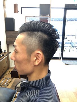 ヘア プロデュース アイモ(Hair Produce Aimo) サイドパートのクラシックツーブロックスタイル☆