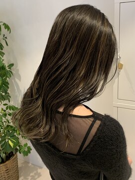 シェーン 仙台駅広瀬通店(schon) ナチュラル×ハイライト