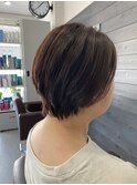 前下がりボブスタイル