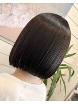 ラニハナクドウ(lanihana.kudo)&nbsp;+＊～あご下2センチ内巻きボブ×縮毛矯正～＊+