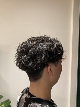 キー(KEY) メンズパーマスタイル