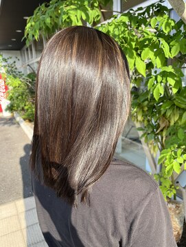 レイフィールド 岐阜茜部店 王道ブラウン艶カラー