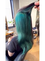 ビスイル 秋葉原店(Vis ill) インナーカラー艶髪ネイビーグレーアッシュブラック大人美人