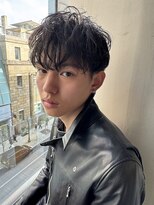 スクリーン(SCREEN)&nbsp;スペインカール/スパイキーショート/フェザーパーマ/三宮/元町