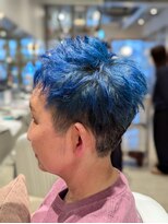 オーガニック リブ 川越(organic+live)&nbsp;個性派ブルーカラーショートカット