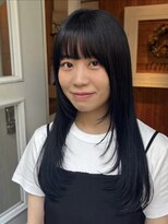 ガーランド (Garland) ブルーブラック 暗髪カラー レイヤーカット 透明感カラー