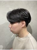 メンズセンターパートニュアンスパーマ毛流れメンズパーマ刈上げ