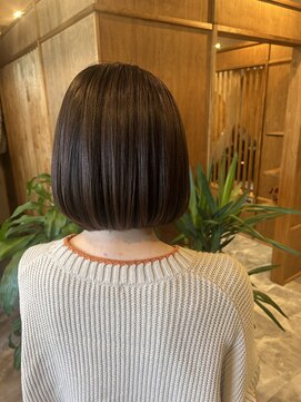 根元ふんわり叶える極上ヘッドスパ