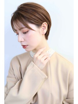 リル(Rire) 大人小顔ショート耳かけ丸みくびれ-5歳30代40代50代