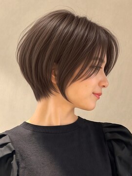 アビリタ(abilita) ショート 丸みボブ 美人ショート ベージュ 赤み消しカラー 40代