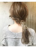 こなれローポニーアレンジ