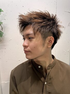 エル(EL by green) MITSU】ワイルドアップバング×ツーブロック×ショートレイヤー