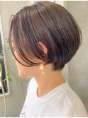 イルミナカラー、ショートボブ、ベージュ、グレージュ