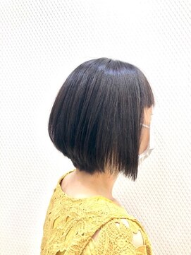 クオリス 上福岡店(QUALIS) 前下がり/ショートボブ/グラボブ/白髪染め/40代50代60代/小顔