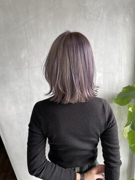 ティティ(TiTi) ブリーチ必須！色落ちしてもかわいい！[TiTi_栗林れい]