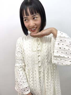 マド(Mado) コンパクトボブ