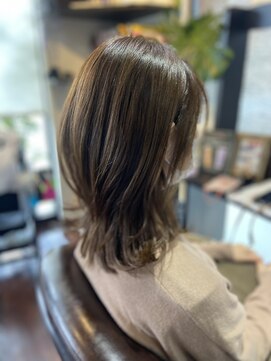 レイライン(Hair&Make salon Rayline) くびれミディアム