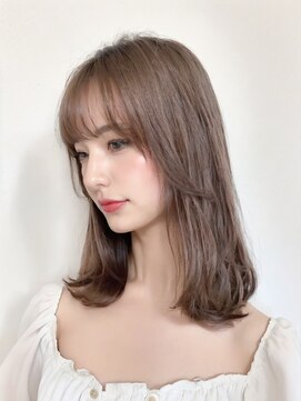 エリスホリエ(Eliss Horie) 【冬カラー】シルキーベージュくびれミディ　芝下光