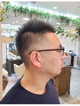 コモレビ(ko.mo.re.bi) フェード