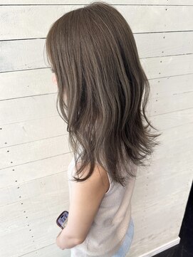 ルノン フィージュ(LUNON fieju) くすみグレージュカラー/レイヤーカット/ブリーチ無しWカラー