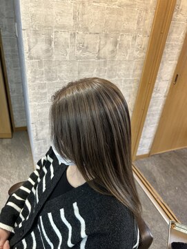 ダブ(DAB) 【鹿沼美容室/イルミナカラー/インナーカラー/白髪ぼかし】