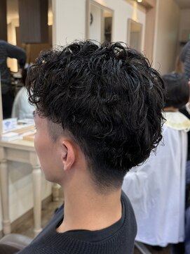 アルターリール(aL ter Rire) ニュアンスパーマ/韓国マッシュ/スパイキーショート/杉田花乃