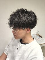 ニアウ 伊勢崎連取店(Niau)&nbsp;刈り上げショートマッシュ波巻きツイストスパイラルパーマ