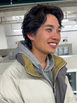 ガーデンタチカワネクスト(garden tachikawa next) センターパートウルフ/スパイラルパーマ/シャドウパーマ